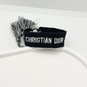 Pulsera De Tela Christhian Dior Negra Con Blanco - Imagen 1