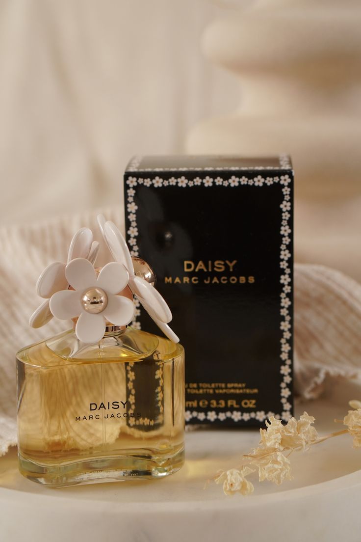 MARC JACOB DAISY EDT / D 3.4 OZ